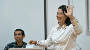 Ausz&auml;hlung fast beendet: Fujimori und S&aacute;nchez bei Pr&auml;sidenten-Stichwahl gleichauf