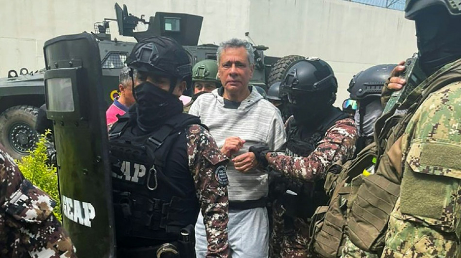 Equador processa M&eacute;xico na CIJ por conceder asilo a ex-vice-presidente Glas