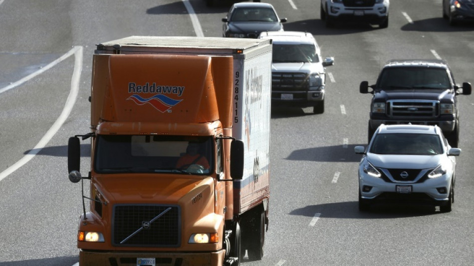 Pico en los precios del combustible pone a prueba la econom&iacute;a estadounidense