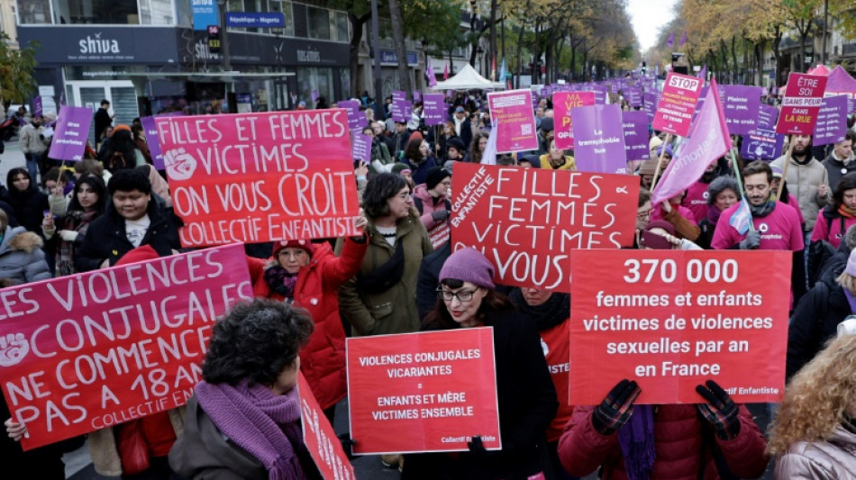 Violences faites aux femmes: en plein proc&egrave;s Mazan, de nombreux rassemblements en France