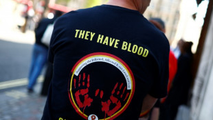 Sang contaminé: le gouvernement britannique dévoile son dispositif d'indemnisation
