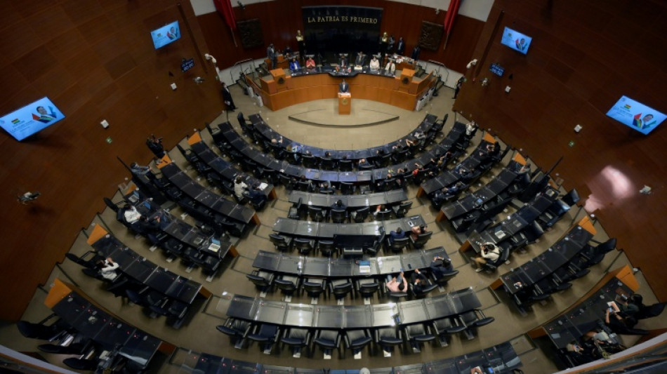 El Senado de México aprueba sancionar penalmente el comercio de vapeadores