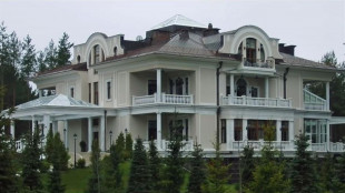 Mosca mostra in video drone che avrebbe attaccato la residenza di Putin