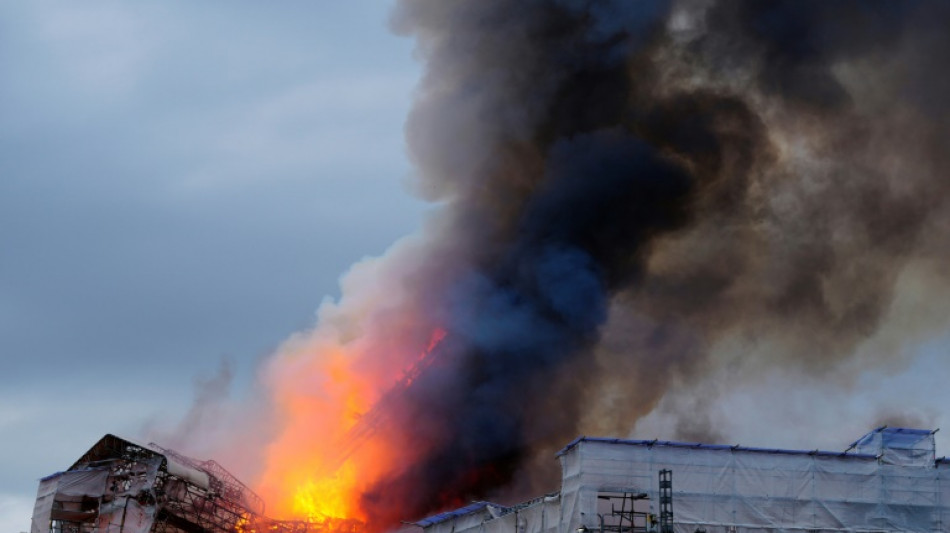 "Das ist unser Notre-Dame": Historische B&ouml;rse von Kopenhagen in Flammen
