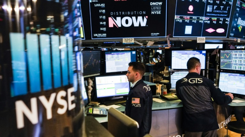 Wall Street pr&egrave;s de l'&eacute;quilibre, faute de carburant 