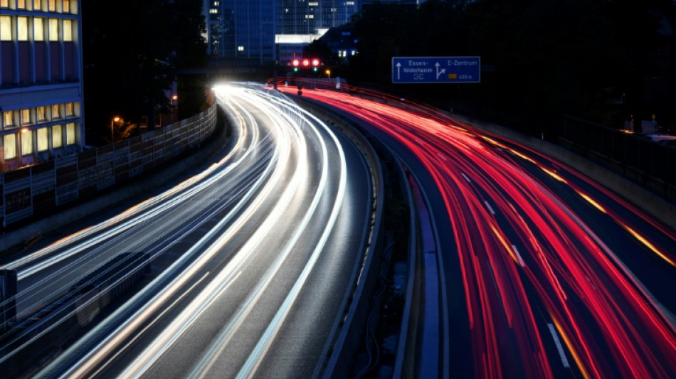 "Ampel" beschlie&szlig;t Energiepreispauschale und Senkung der Steuer auf Kraftstoffe