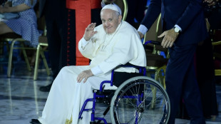 El papa confirma su viaje a Canad&aacute; pese a sus dolores de rodilla