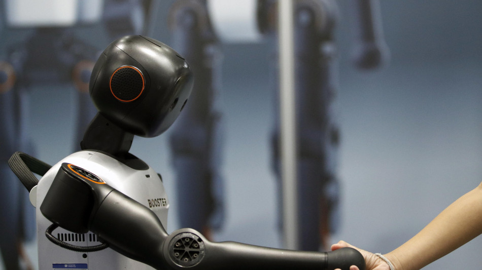 Google DeepMind svela l'IA che rende i robot autonomi