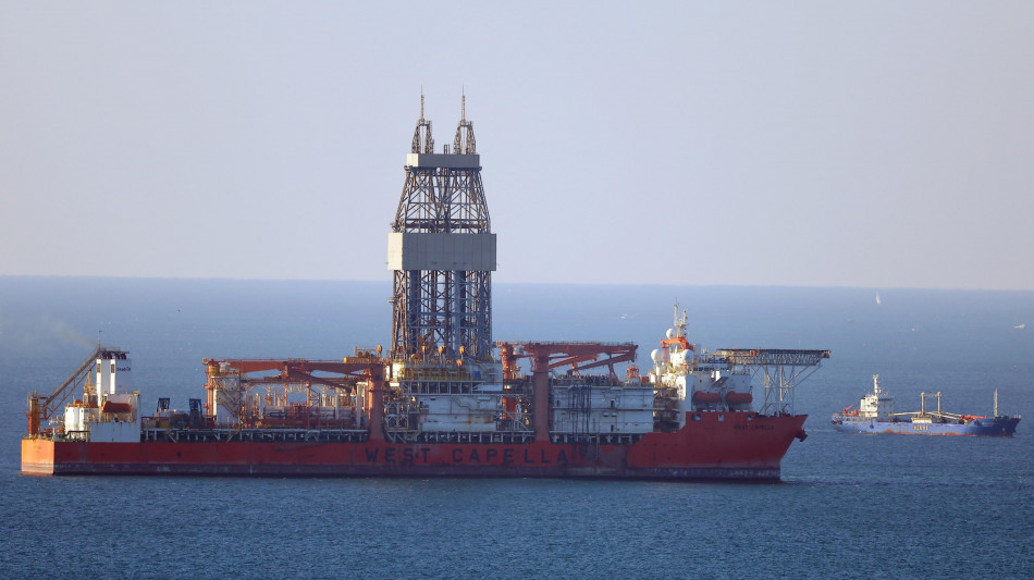 Il petrolio &egrave; in ribasso, Wti a 60,84 dollari