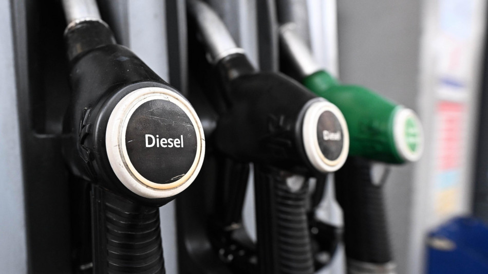 Cgia, 'a ottobre oltre un miliardo in pi&ugrave; rispetto al 2025 per i carburanti'