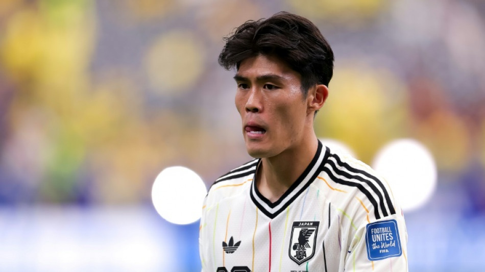 Japan defender Tomiyasu joins Crystal Palace 