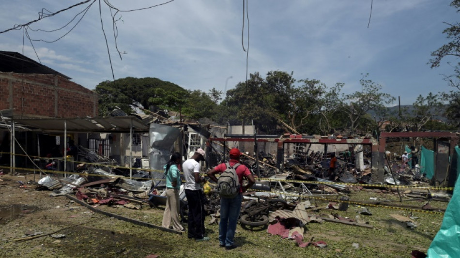 Atentado em delegacia deixa dois mortos na Col&ocirc;mbia