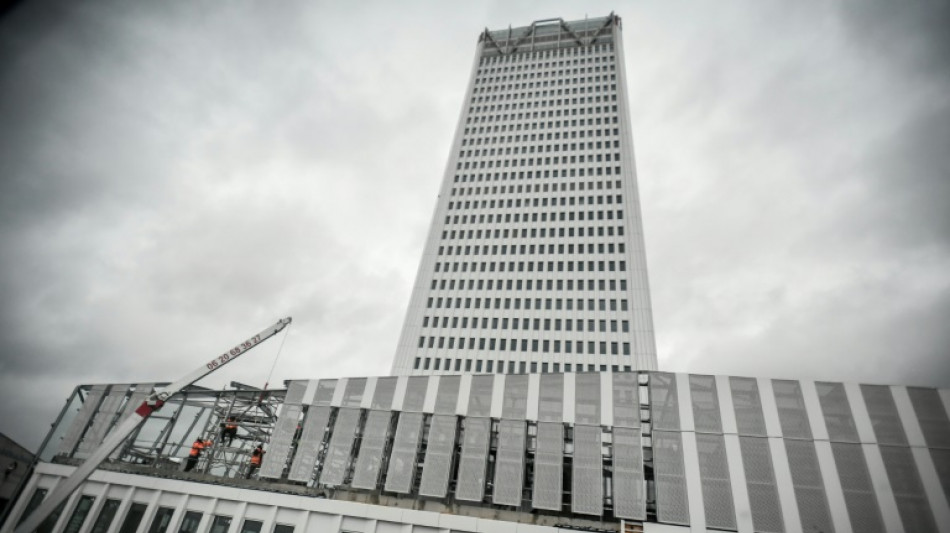 En Seine-Saint-Denis, la mue de l'embl&eacute;matique tour Pleyel pour les JO-2024