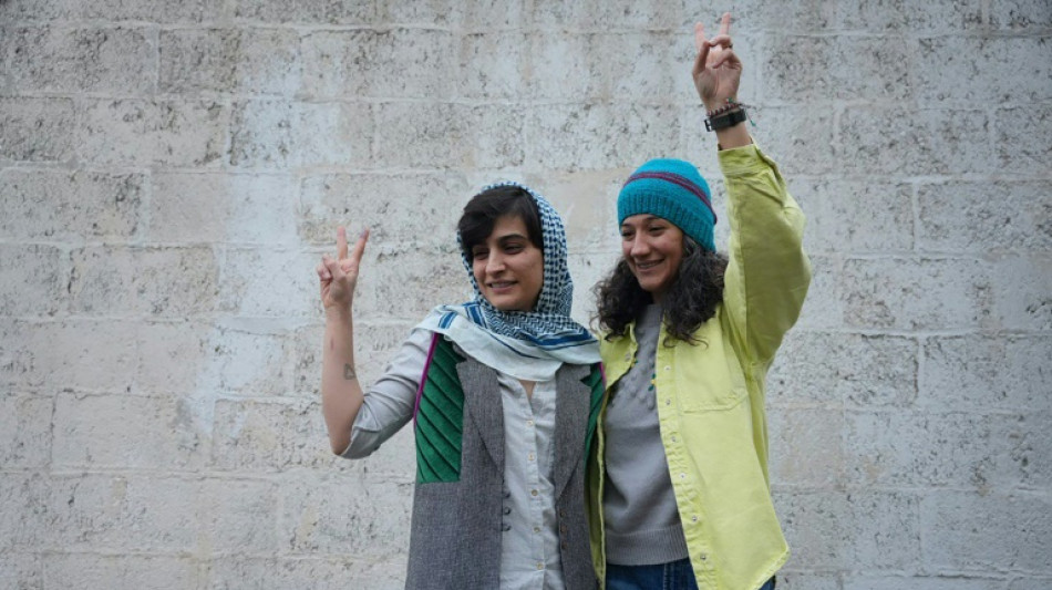 Absueltas dos periodistas que cubrieron en Ir&aacute;n la historia de Amini, la joven muerta en prisi&oacute;n