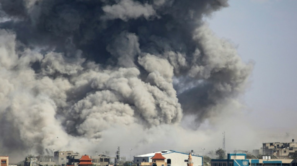 Gaza: des chars isra&eacute;liens d&eacute;ploy&eacute;s &agrave; Rafah, avant des pourparlers