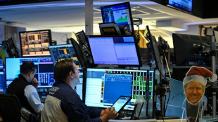 Wall Street reste prudente après une semaine marquée par des records