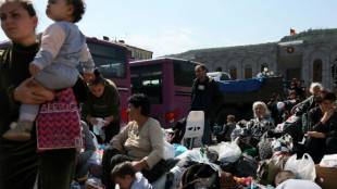 Le Nagorny Karabakh d&eacute;sert&eacute;, manifestations &agrave; Erevan