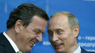 Umfrage: Mehrheit der Deutschen f&uuml;r SPD-Ausschluss von Gerhard Schr&ouml;der