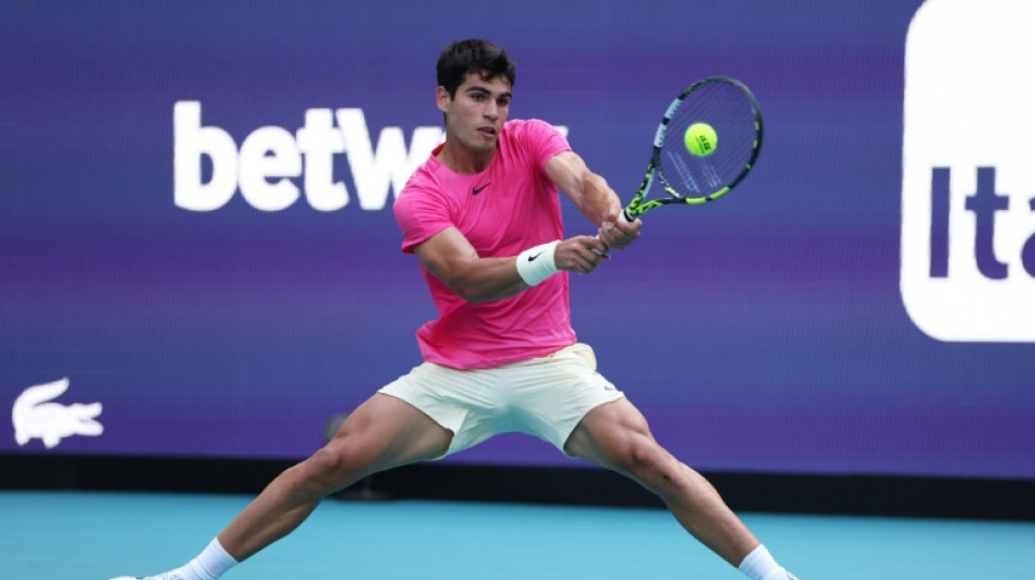 Tennis: Alcaraz passe comme une tornade, Garcia et Jabeur s'&eacute;vanouissent
