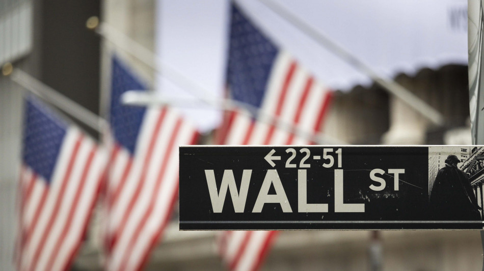 Treasury ai massimi da novembre 2023, future Usa a picco