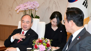 Jefe de Softbank dice que una super-IA podría convertir a humanos "en peces" o ganar un Nobel