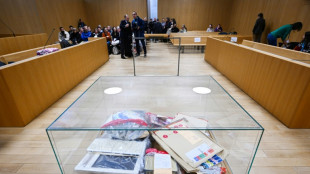 Jugée pour avoir empoisonné ses filles, la mère se dit "innocente" et nie tout mensonge