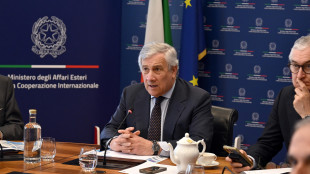 Tajani, domani rientreranno i 200 studenti minorenni