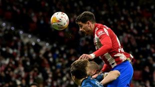 Gim&eacute;nez no estar&aacute; ante el Manchester City por "molestias"