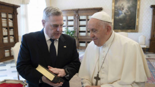El papa se re&uacute;ne con el jefe del Estado Mayor de EEUU para hablar de Ucrania