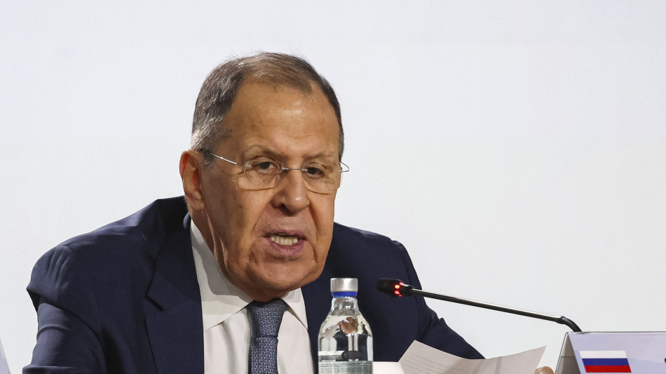 Ministro Esteri russo Lavrov, 'Merz pensa come Hitler'