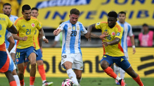 Fifa pune Col&ocirc;mbia por 'c&acirc;nticos discriminat&oacute;rios' contra a Argentina