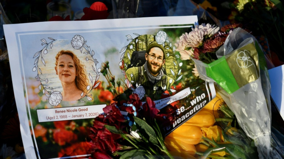 Agentes migratorios abandonan Mine&aacute;polis mientras prosigue la investigaci&oacute;n sobre la muerte de un manifestante