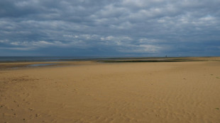 A Juno Beach, de jeunes Canadiennes sur les traces de parents tu&eacute;s en juin 1944