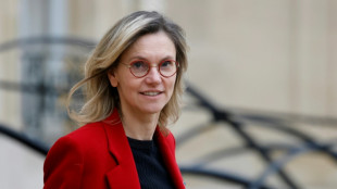 Pannier-Runacher pour le port d'armes "discret" par les agents de l'OFB