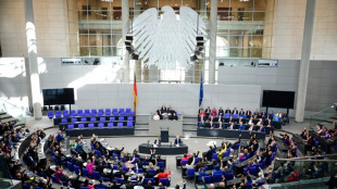 Bundestag k&ouml;nnte ab Anfang Juni &uuml;ber Aussetzung von Di&auml;tenerh&ouml;hung beraten