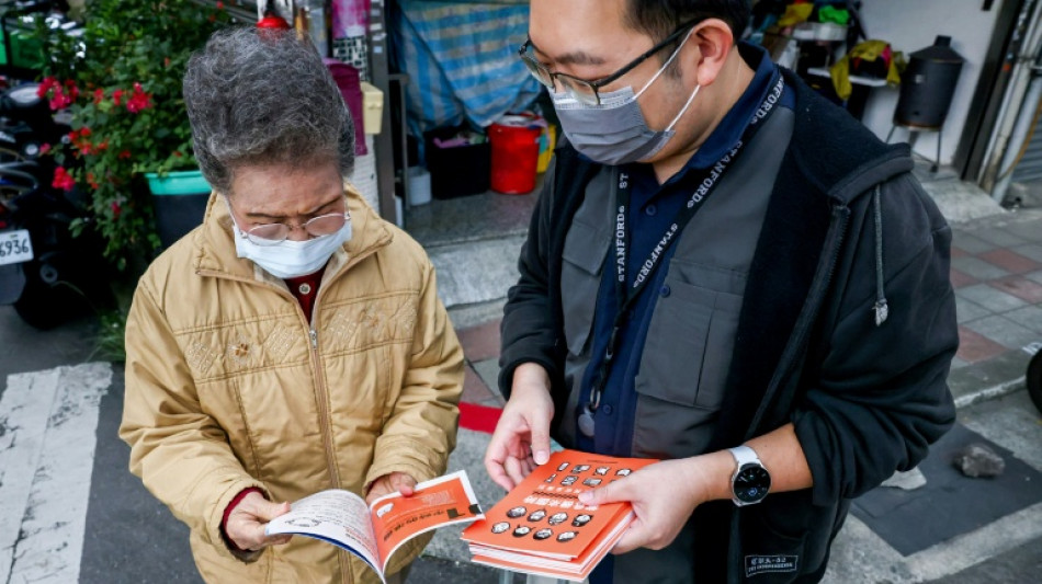 Taiw&aacute;n difunde un manual de "crisis" ante posibles desastres y un ataque chino