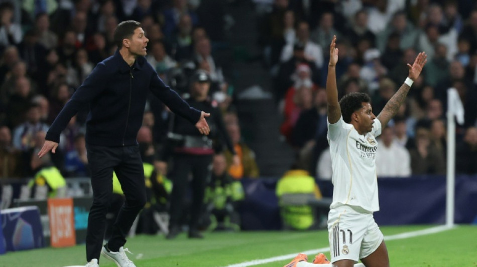 Alonso se queda sin defensa en la visita del Real Madrid a Vitoria