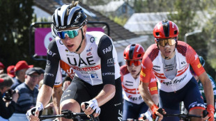 Li&egrave;ge-Bastogne-Li&egrave;ge: abandon de Tadej Pogacar apr&egrave;s une chute