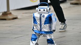 Première mondiale en Chine: un semi-marathon ...de robots humanoïdes
