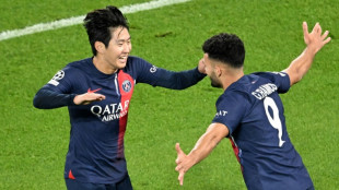 C1: Paris dompte le Milan et prend la t&ecirc;te de son difficile groupe