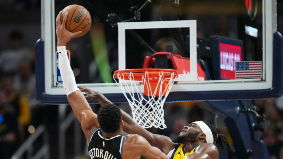 NBA: Antetokounmpo bat les Pacers à la sirène