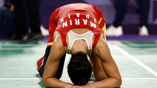 Espanhola do badminton que sofreu les&atilde;o em Paris diz que n&atilde;o sabe se voltar&aacute; a jogar