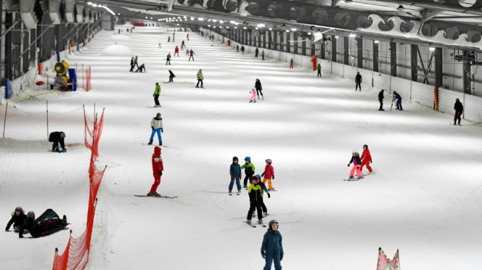 Comment &ccedil;a pas de neige ? En Lorraine, on skie en salle