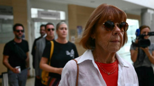 Gisèle Pelicot va porter plainte contre Paris Match pour diffusion de "photos volées"