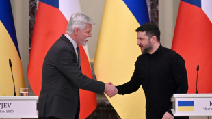 Zelenski dice que espera acuerdo sobre garant&iacute;as de seguridad antes de negociaci&oacute;n con EEUU