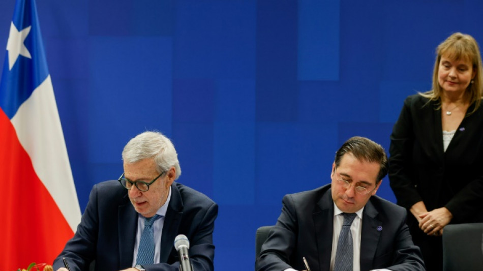 La UE y Chile firman instrumentos de modernizaci&oacute;n de su acuerdo de asociaci&oacute;n