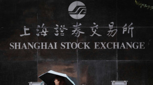 Borsa: Shanghai chiude a +1,04%, Shenzhen a +0,81%