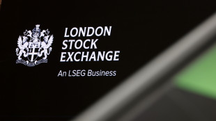 Borsa: l'Europa parte cauta, Londra +0,2%