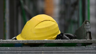 Abw&auml;rtstrend bei den Baugenehmigungen setzt sich auch im April fort