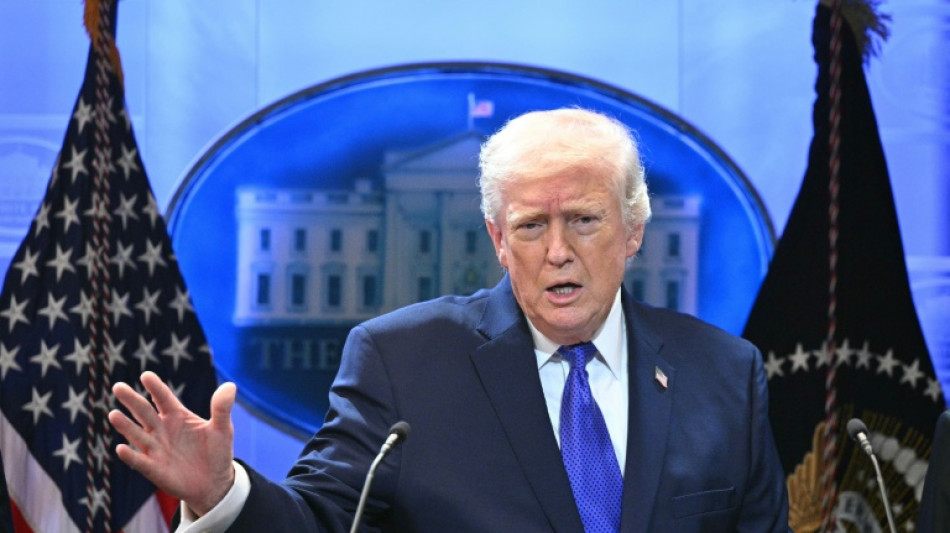 Trump k&uuml;ndigt Anhebung neuer weltweiter Z&ouml;lle von zehn auf 15 Prozent an